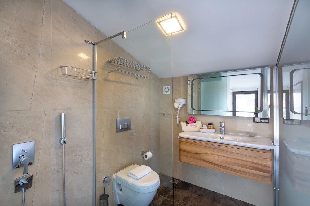 Rhapsody Hotel Kalkan - Adults Only +12 87/88