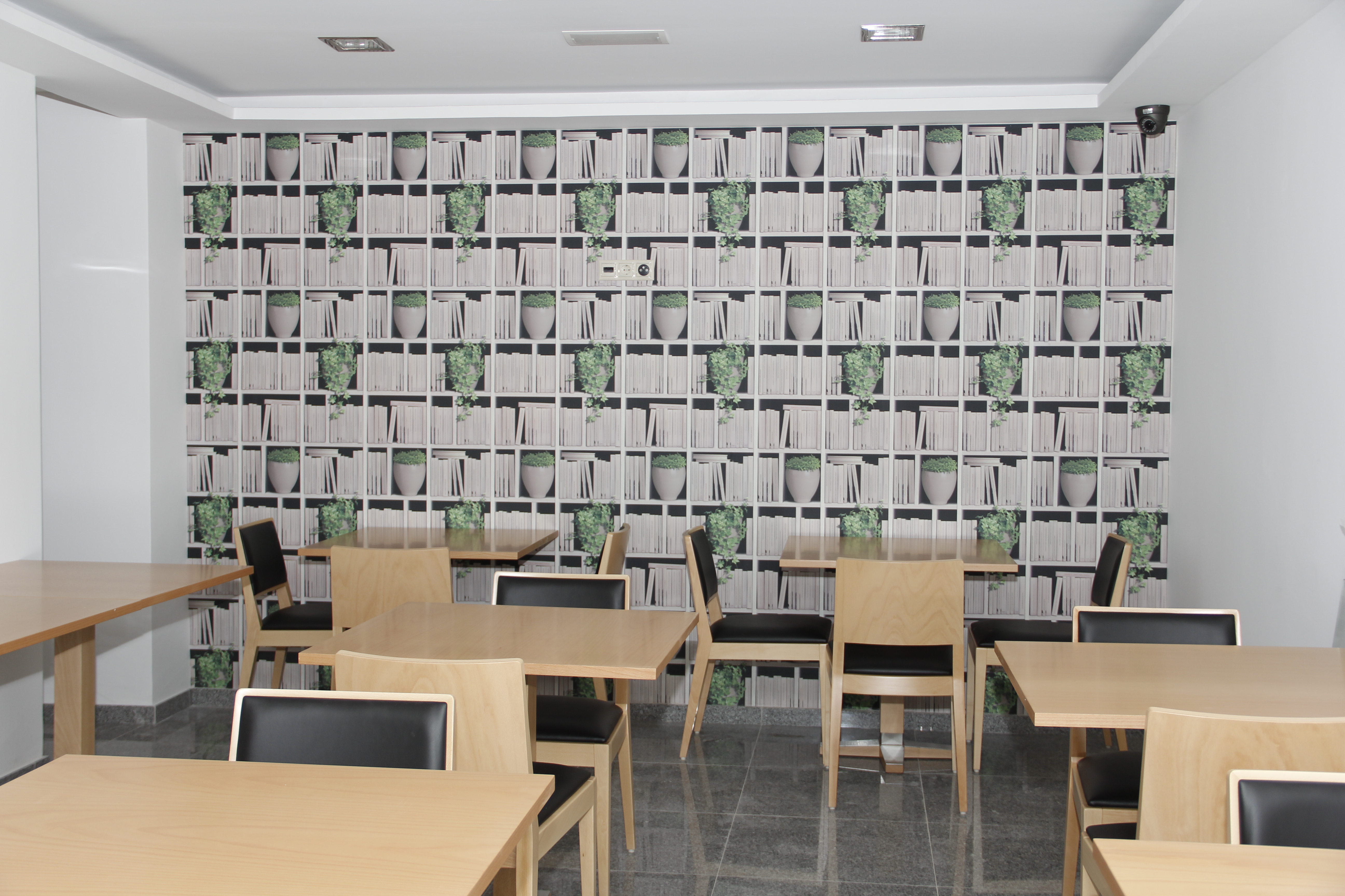 restaurant cafeteria