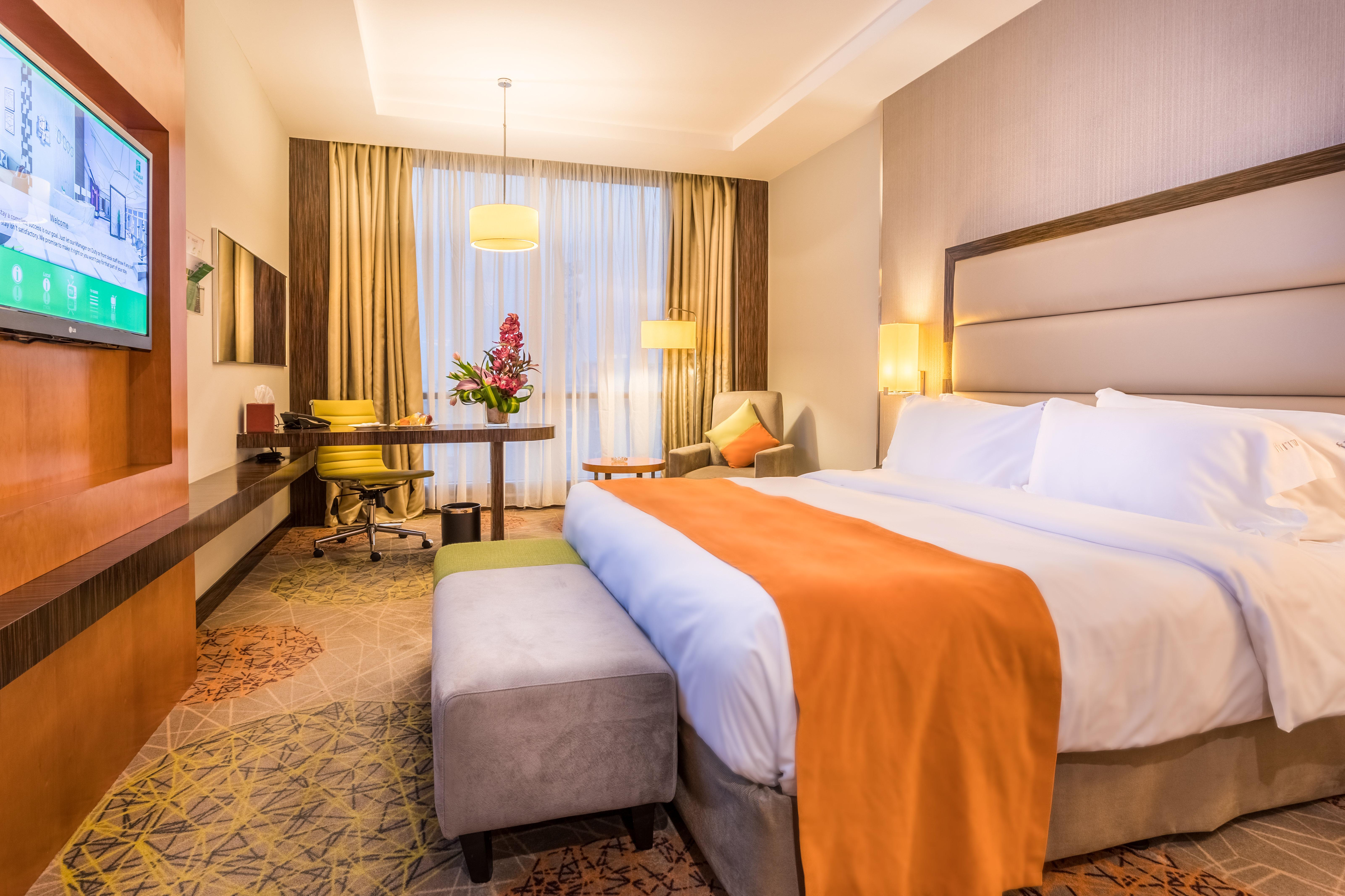 Room, King Bed