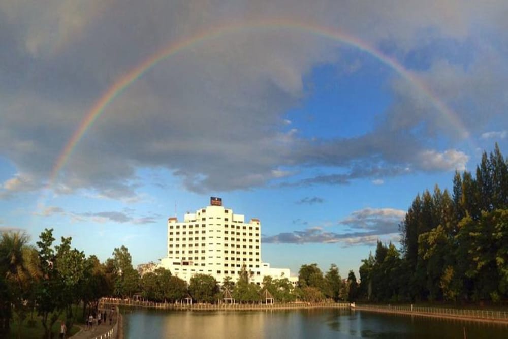 Ploy Palace Hotel 36/38