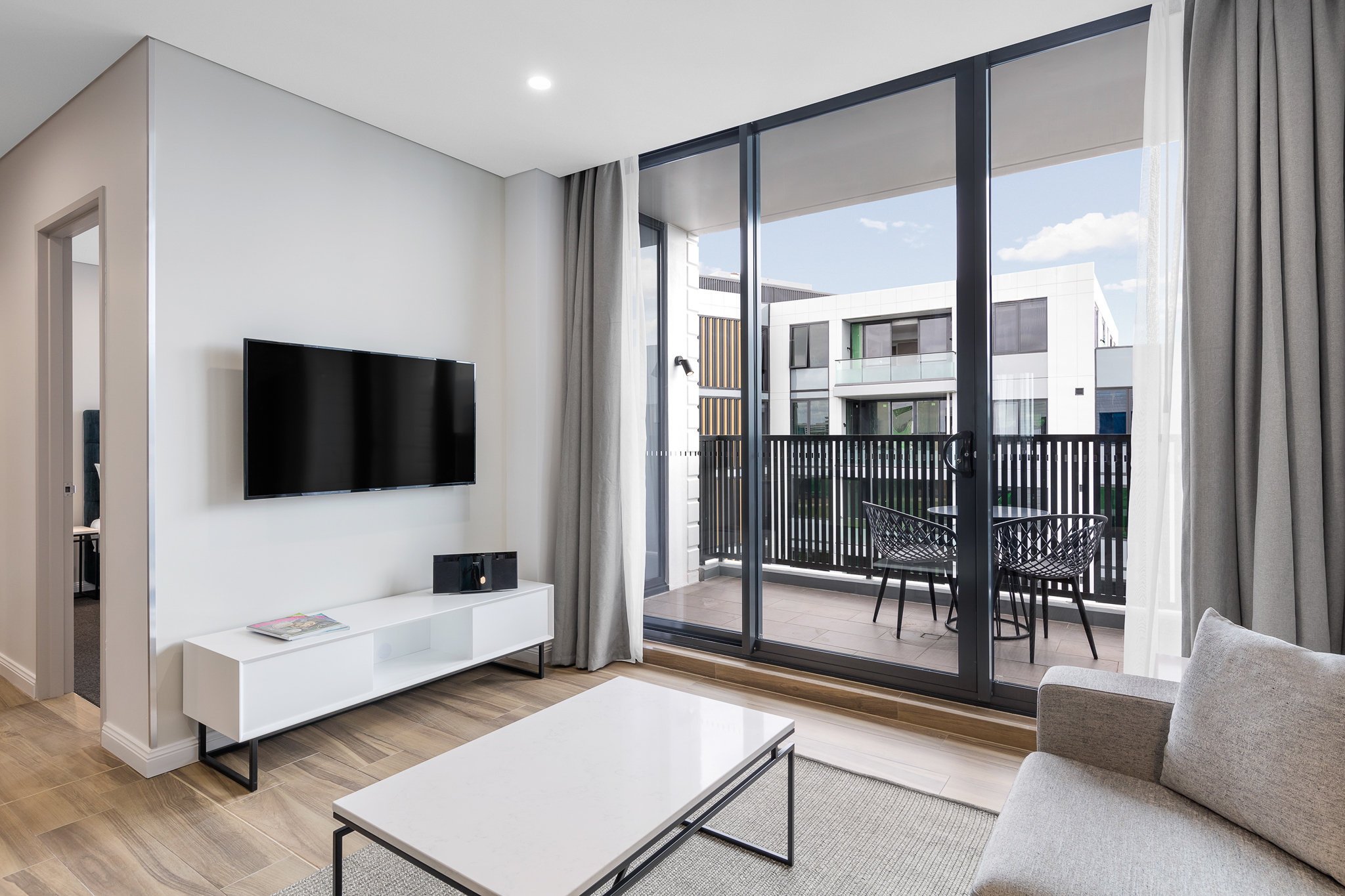 Meriton Suites Coward Street 23/50