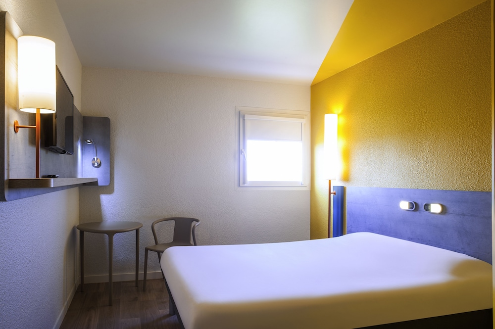 Ibis budget Fontainebleau Avon 2/16