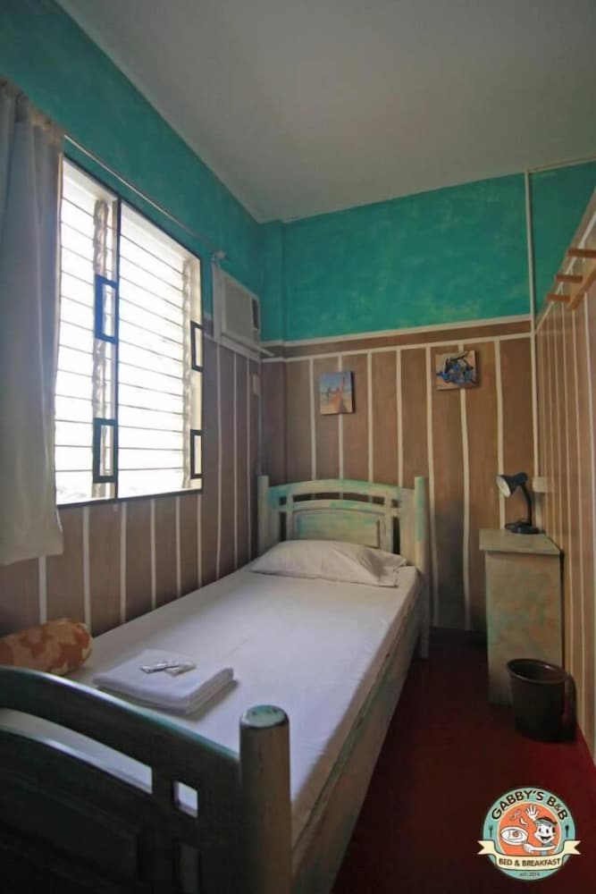 Gabby Apos S Bed And Breakfast 13/50