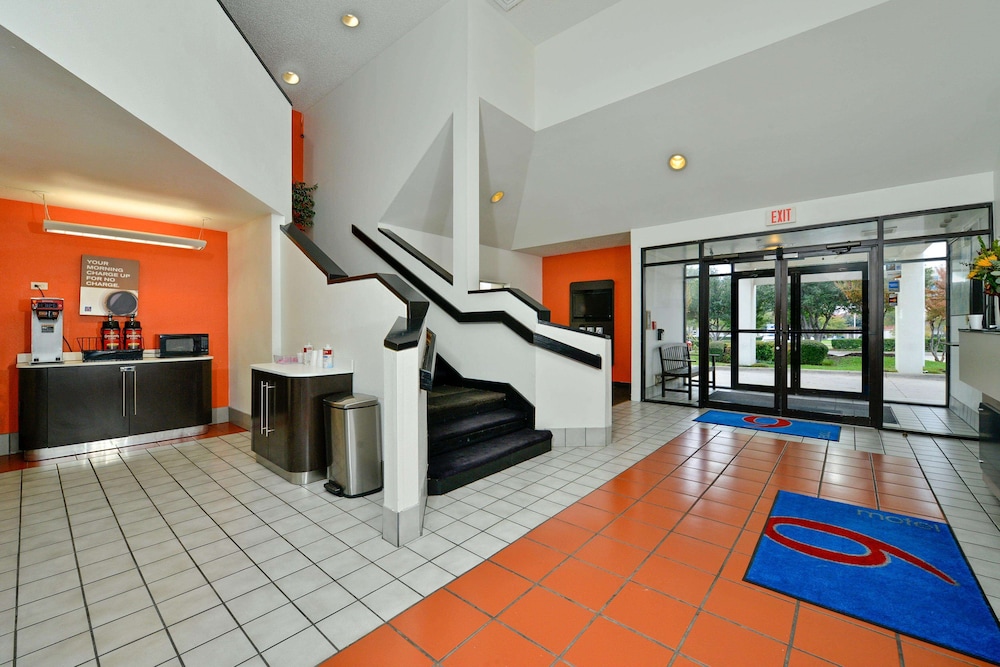 Motel6 Plano, TX - West - Frisco 8/25