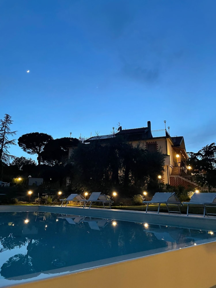 Casa Vacanze Poggio Delle Rose 36/50