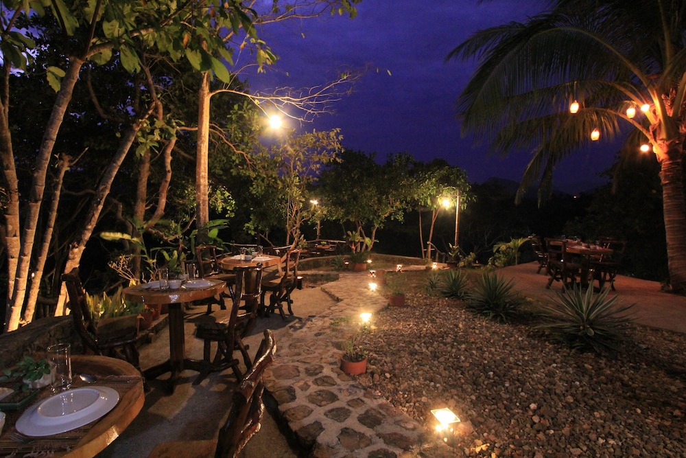 别墅Khadine Grandvista度假村(Villa Khadine Grandvista Resort) 图片4