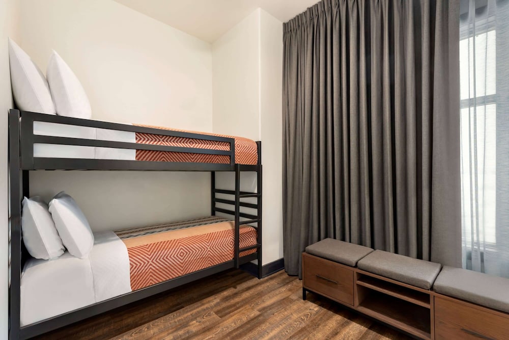 Origin Westminster, a Wyndham Hotel 7/44