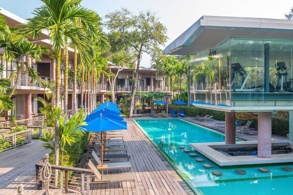 Sai Kaew Beach Resort 35/43