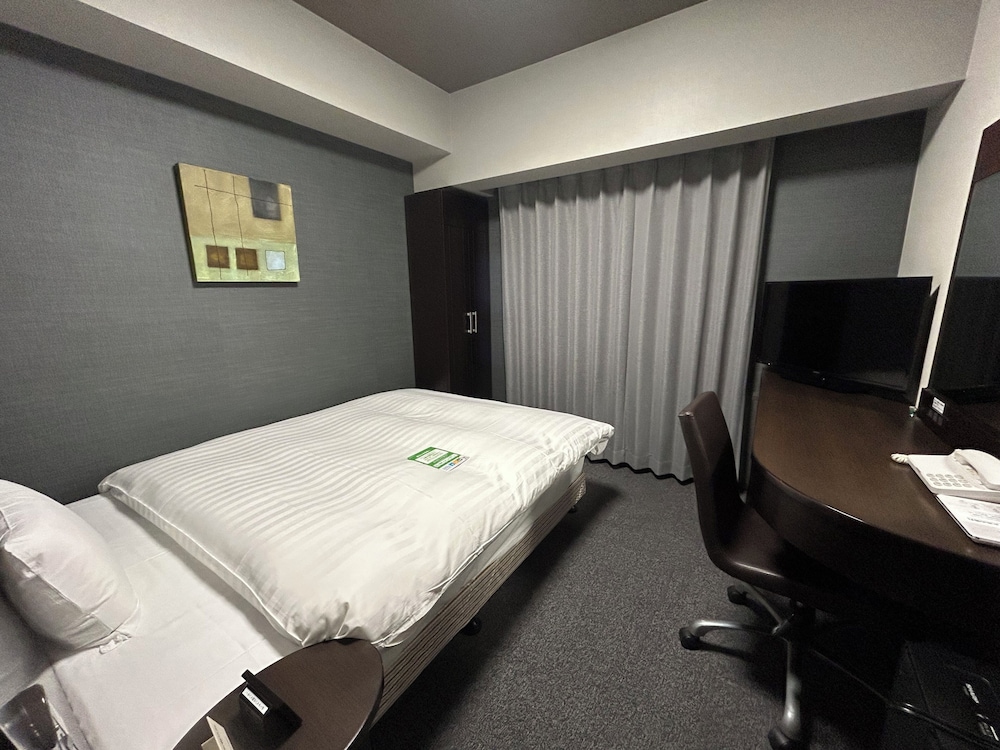 Hotel Route-Inn Hisai Inter 18/56
