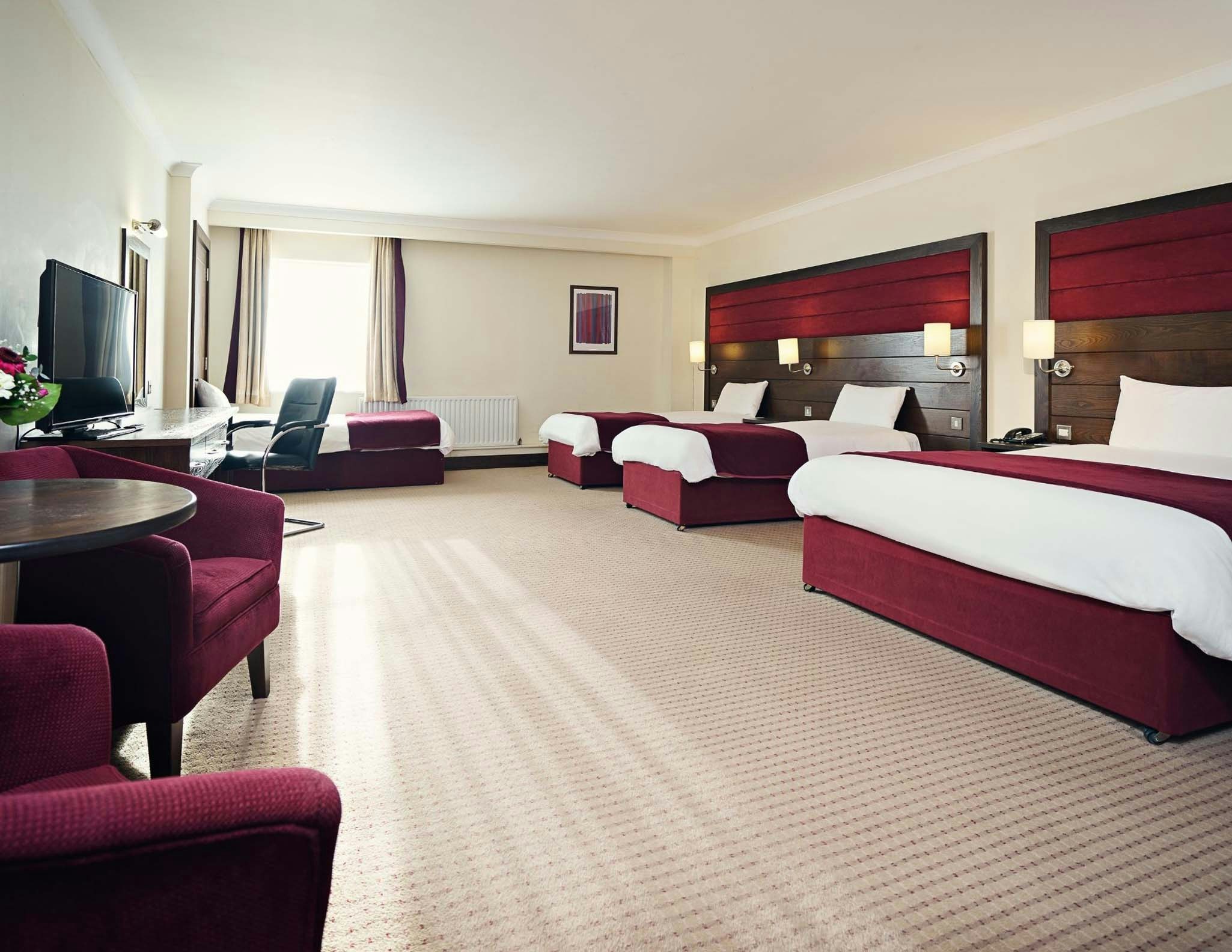 Cavan Crystal Hotel 15/57