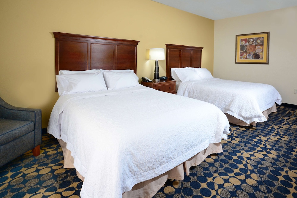 Hampton Inn Suites Durham North I85 16/53