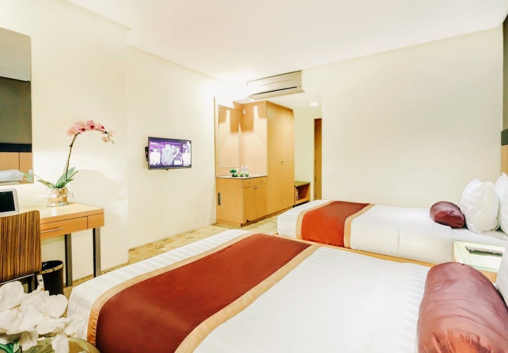 Greenhills Elan Hotel Modern 21/56