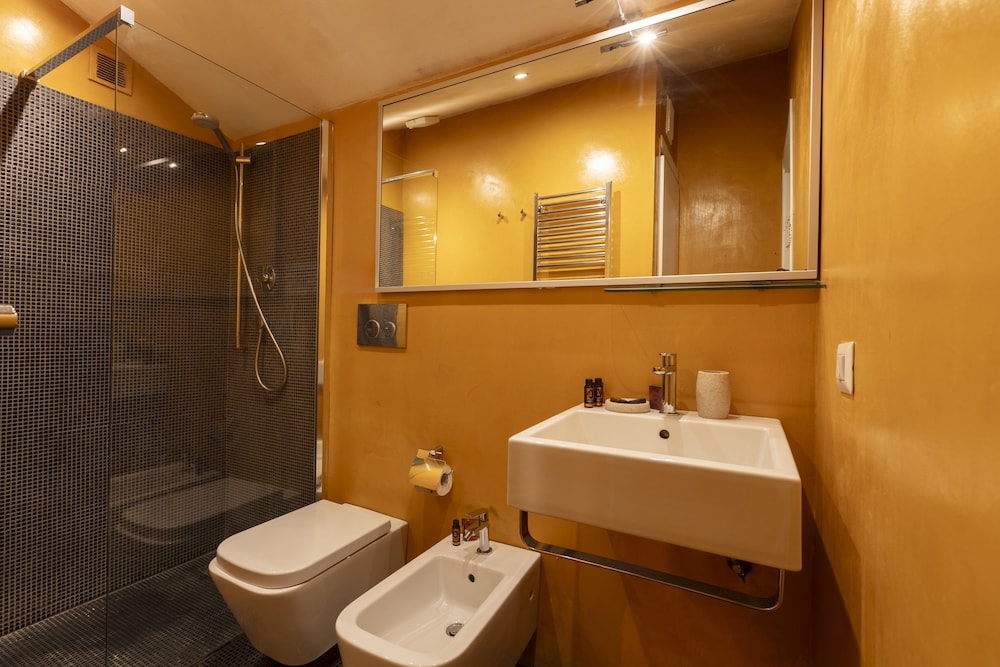 Rome Accommodation - Coronari 46/50