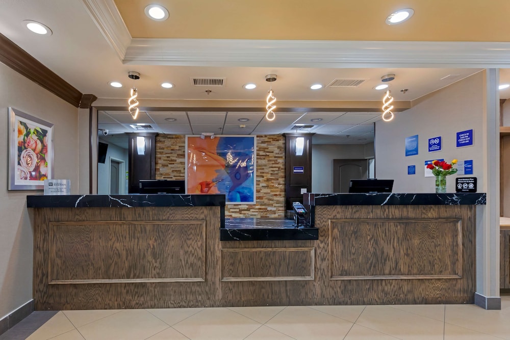 Best Western Plus Wasco Inn & Suites 12/63