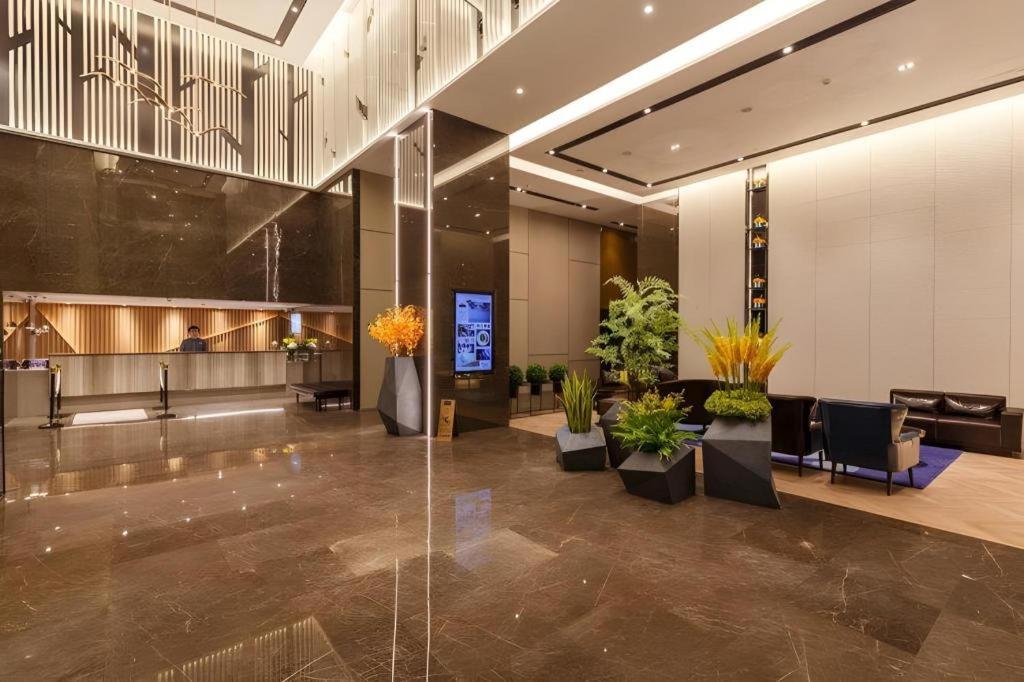 Homeinn Selected Hotel (Guangzhou Zhujiang New Town Wuyangcun Subway Station) 10/45