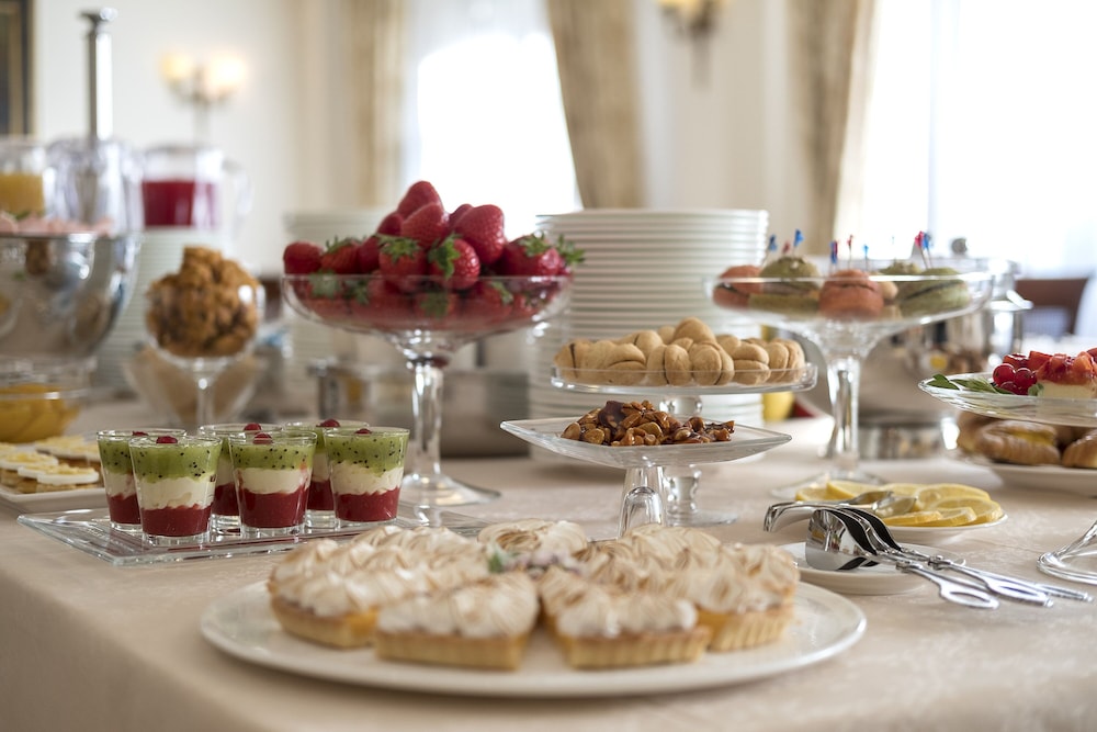 Villa Cattani Stuart Hotel 20/30