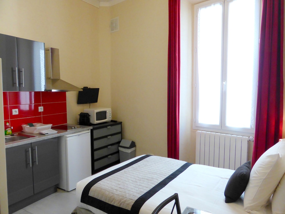 Aparthotel AMMI Nice Massena 27/80