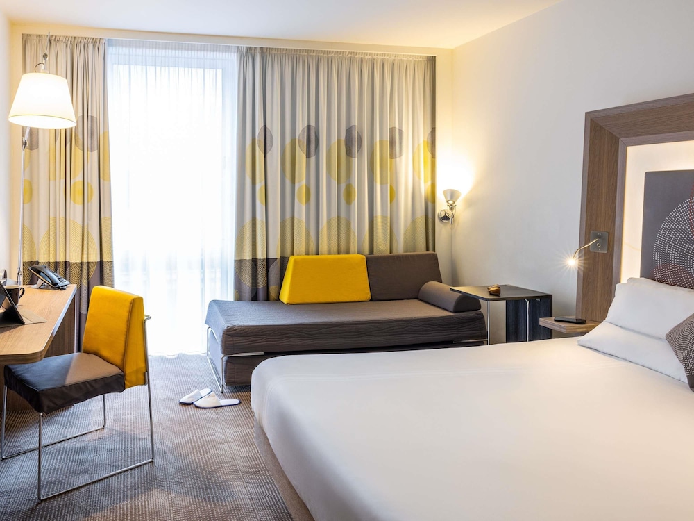 Novotel Leeds Centre 24/73