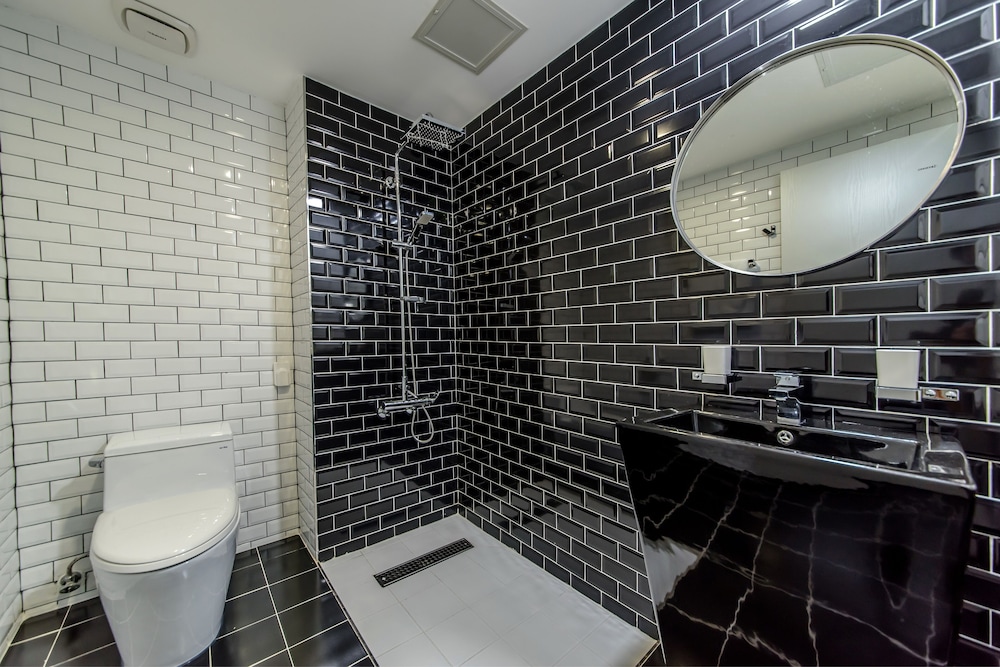 Nine Boutique Hotel 24/67