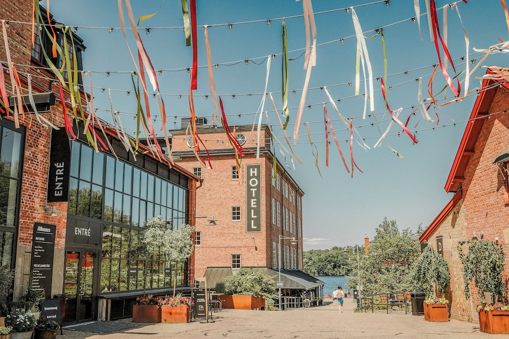 Naas Fabriker Hotell Och Restaurang 37/50
