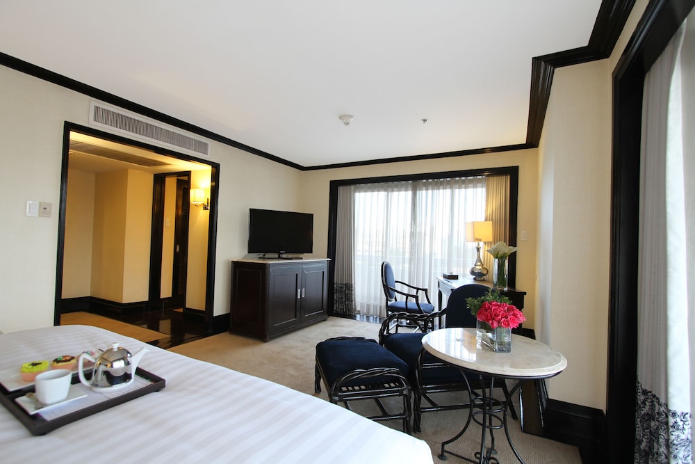 Midas Hotel 39/44