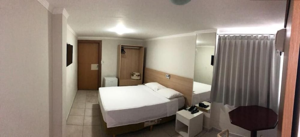 Veneza Palace Hotel 26/42