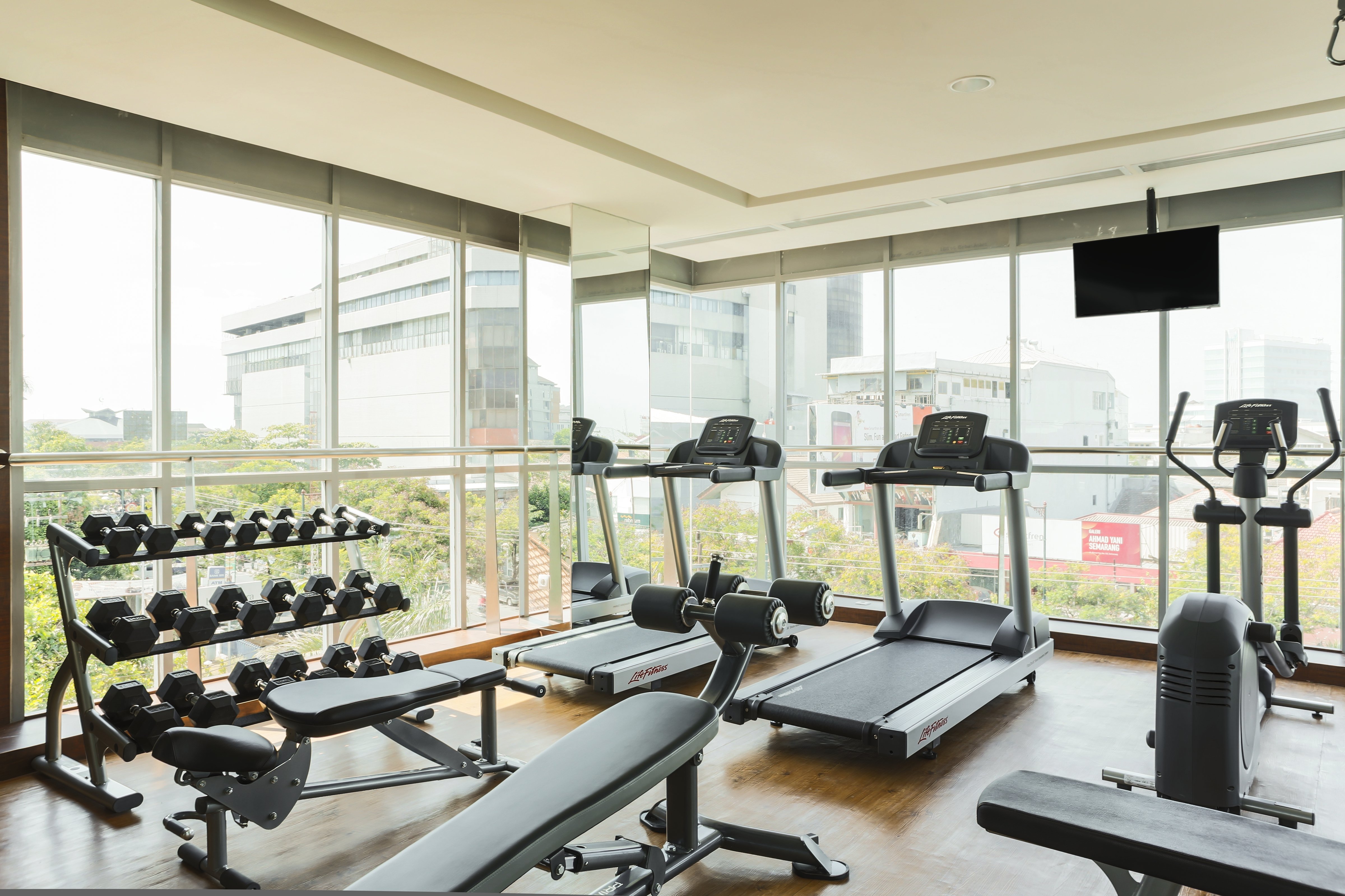 Holiday Inn Express Semarang Simpang Lima 17/29