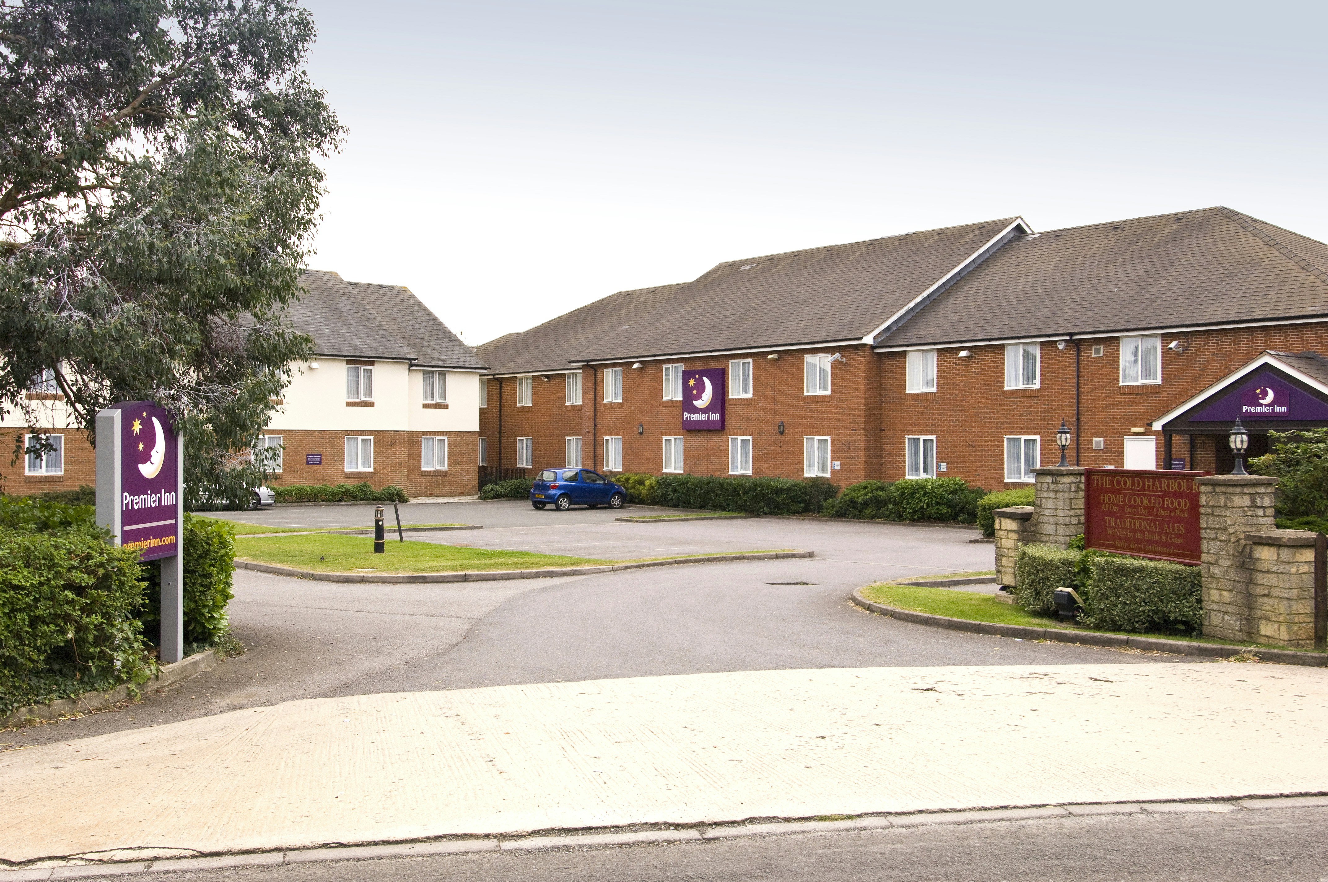 Premier Inn Swindon North 8/24