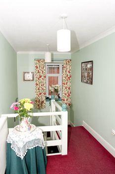 Holbrook B&amp;B 3/13