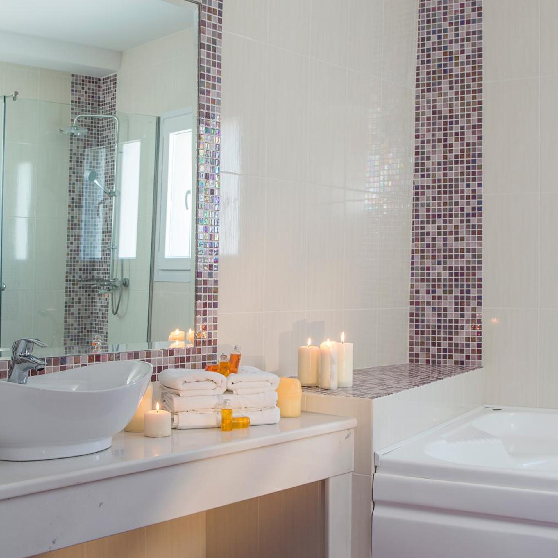 Honeymoon, Suite, Sea View, Outdoor Jetted Tub، Grand Beach 6/9