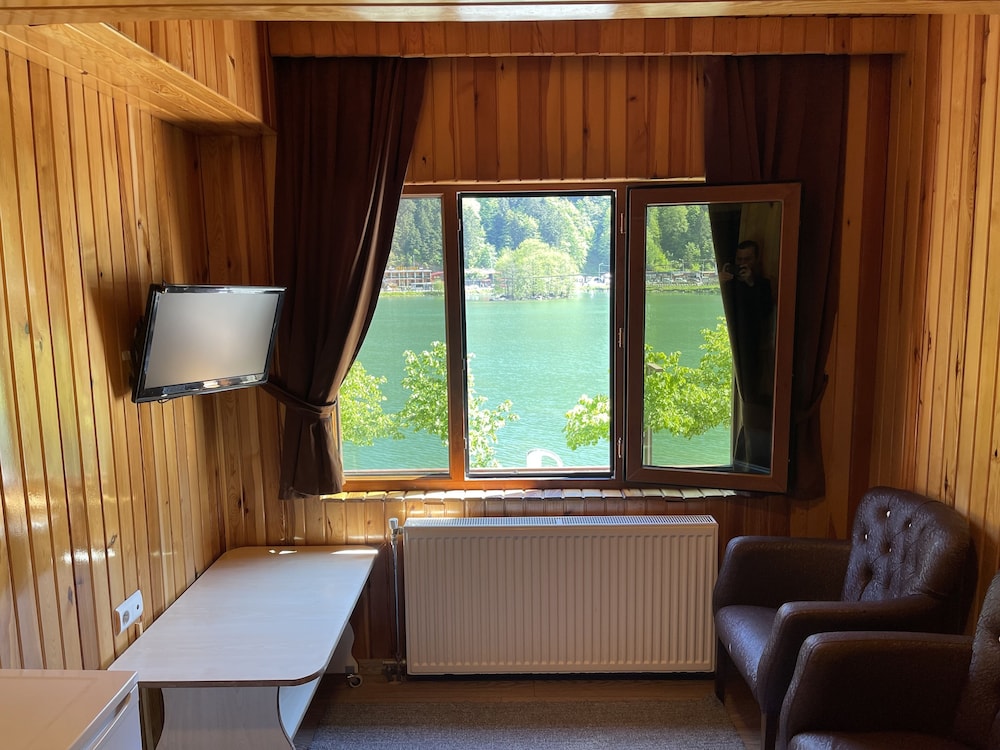 Ozkan Hotel 36/50