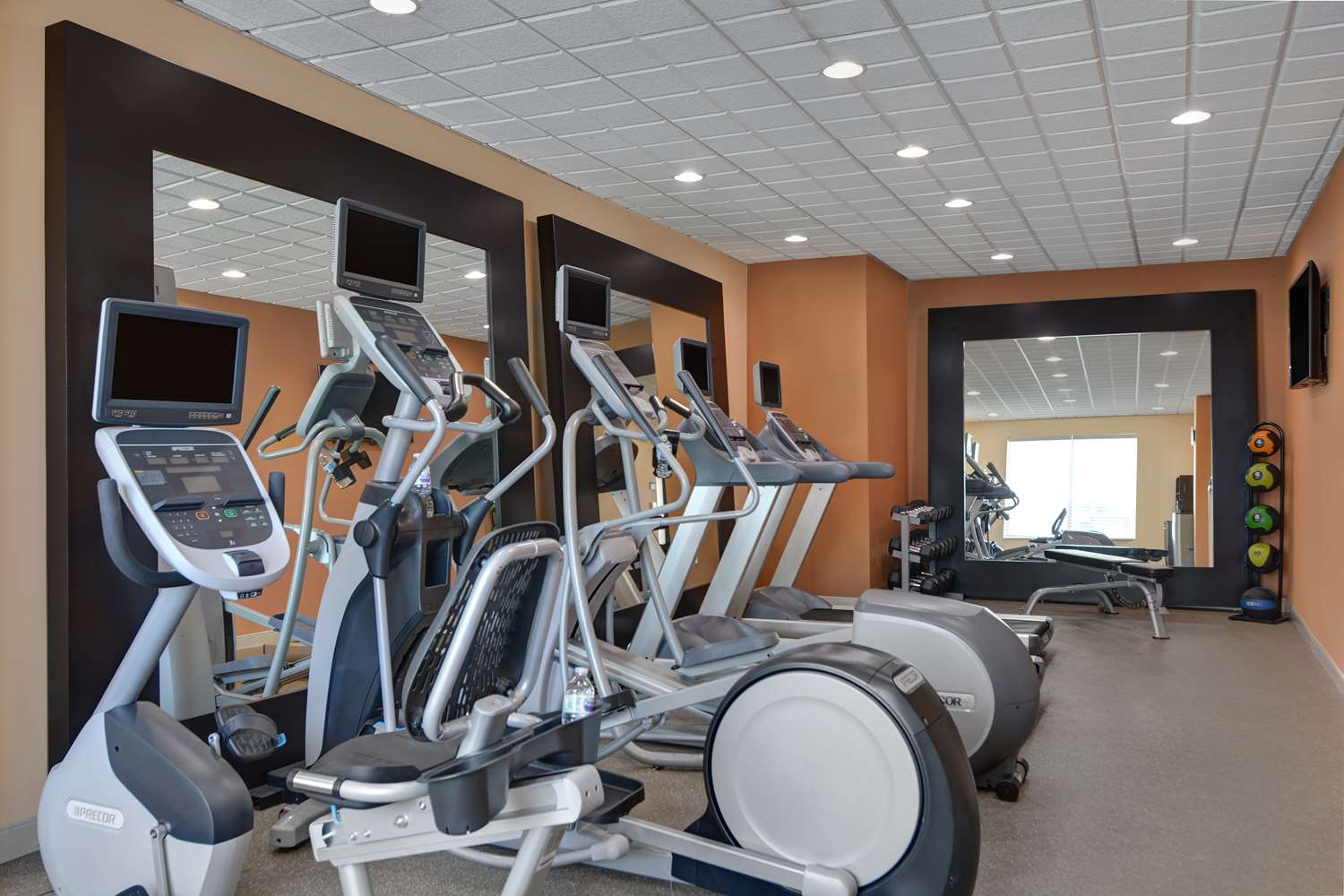 Hilton Garden Inn Jacksonville JTB/Deerwood Park 30/64