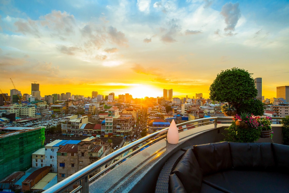 Harmony Phnom Penh Hotel 75/78