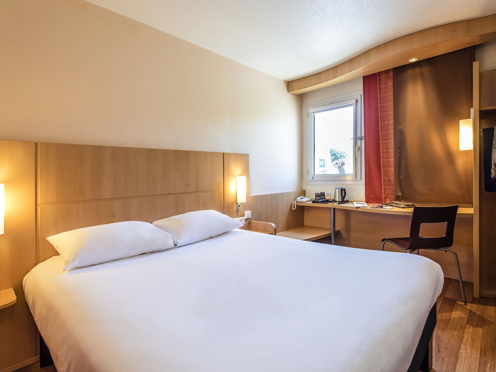 Ibis Chateau Thierry 16/68