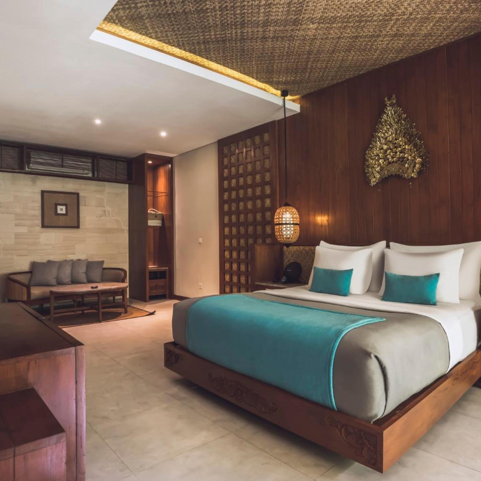 Suite, Forest View