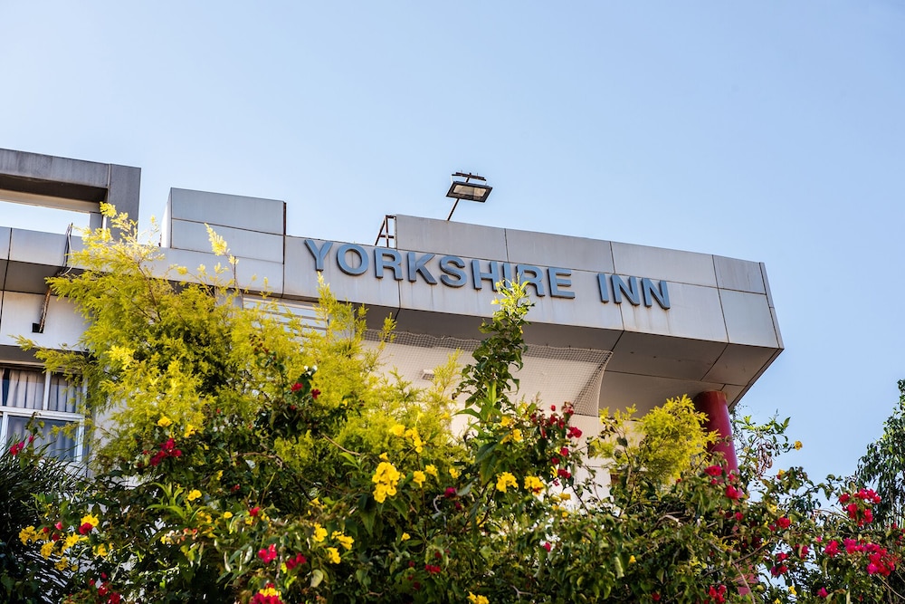 YORKSHIRE INN 4/50