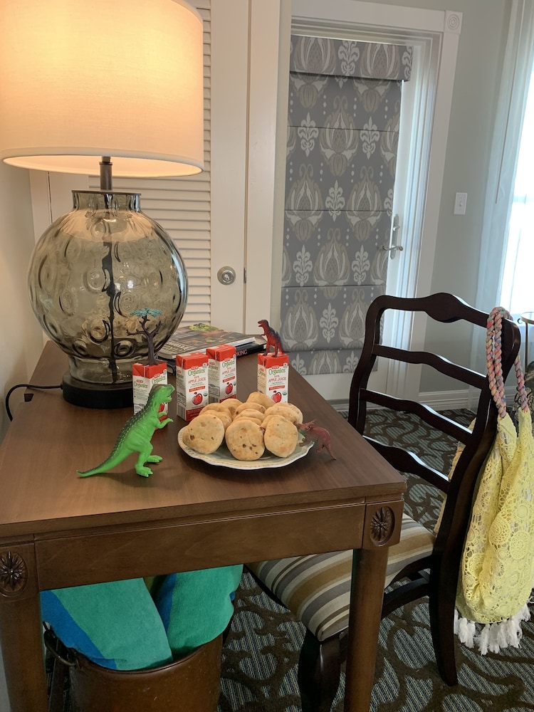 Lighthouse Inn At Aransas Bay 25/41