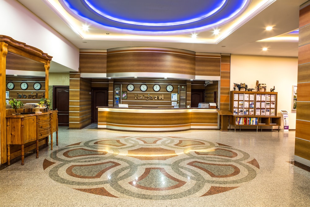 Kahya Hotel 7/57