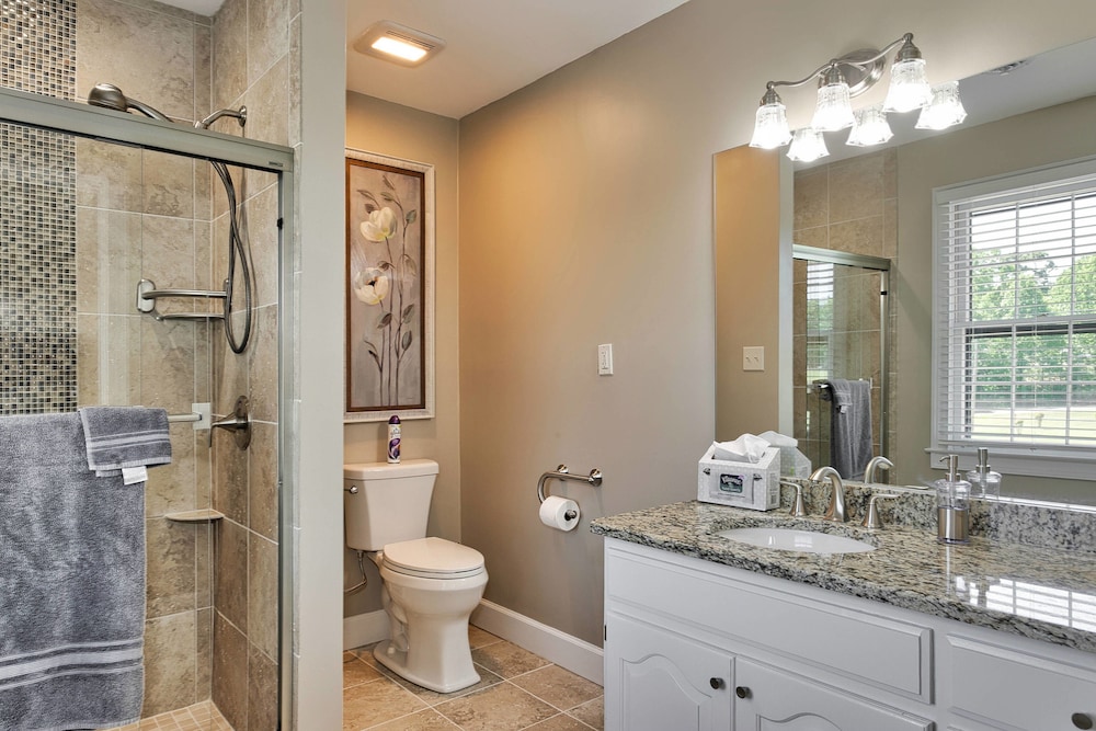 Pleasanton Courtyard Bed and Breakfast 46/49