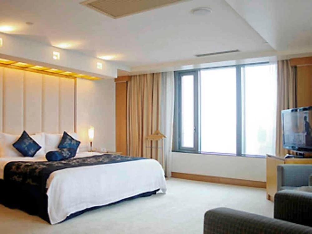Novotel Shanghai Atlantis 21/68