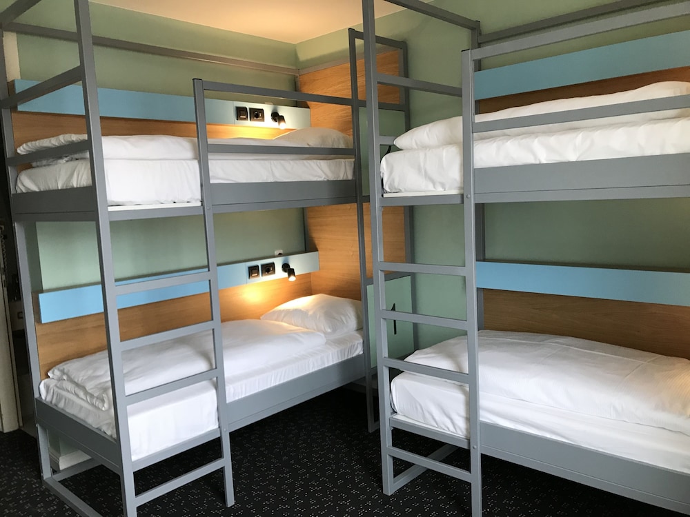 Grand Hostel Berlin Urban 16/69