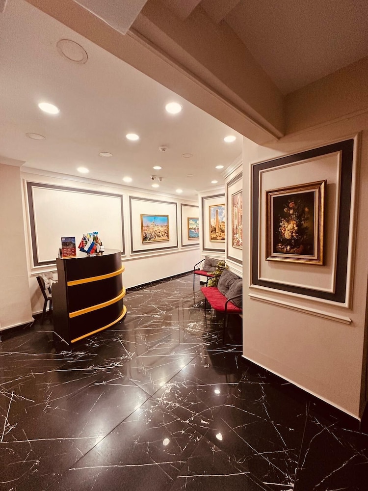 Hotel Ottoman Luxury 7/69