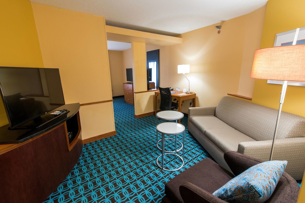 Fairfield Inn And Suites By Marriott Chesapeake 24/33