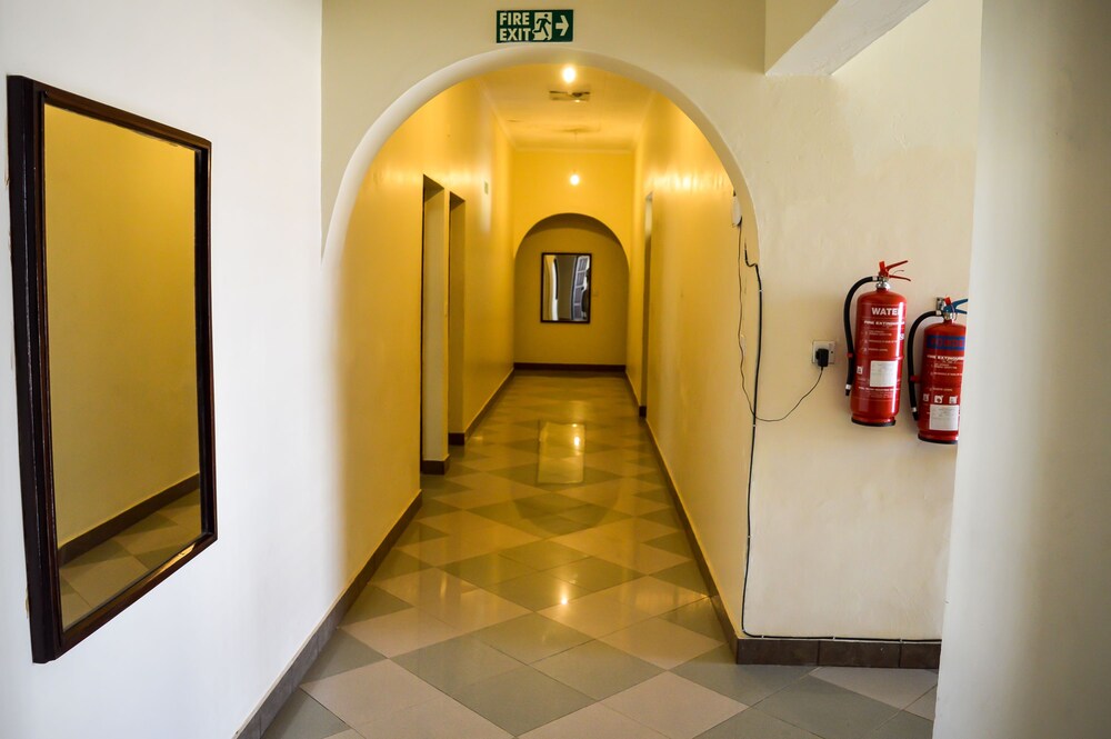 Platinum Hotel 9/46