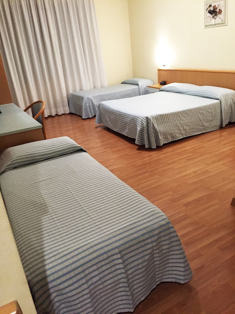 Hotel Restaurant Dragonara 28/65
