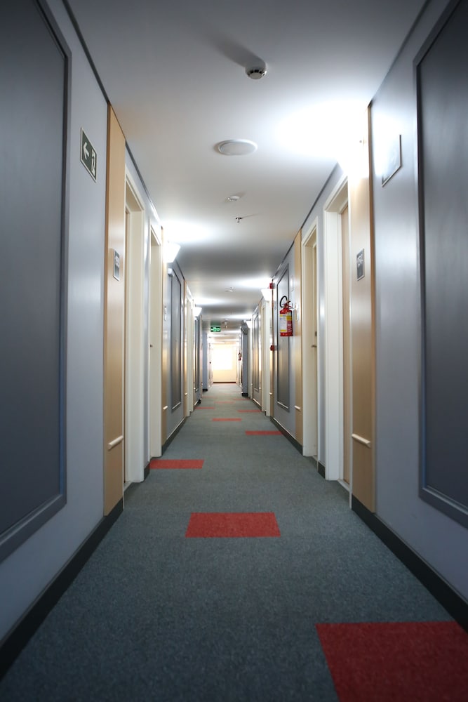 Ibis Jatai Hotel 45/50