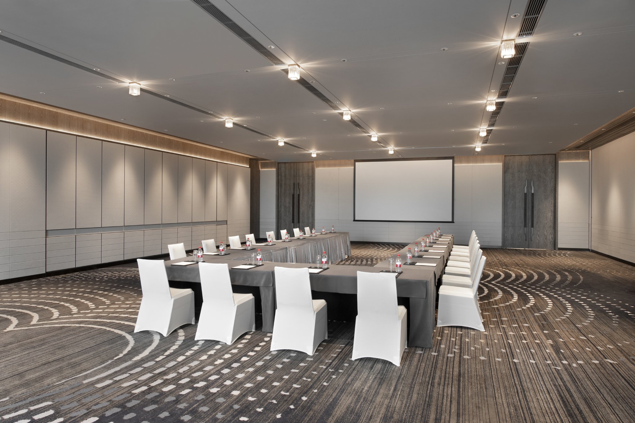 CROWNE PLAZA WUHAN OPTICS VALLEY 62/72