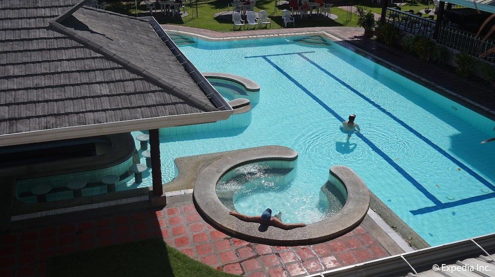 Wild Orchid Resort 48/83