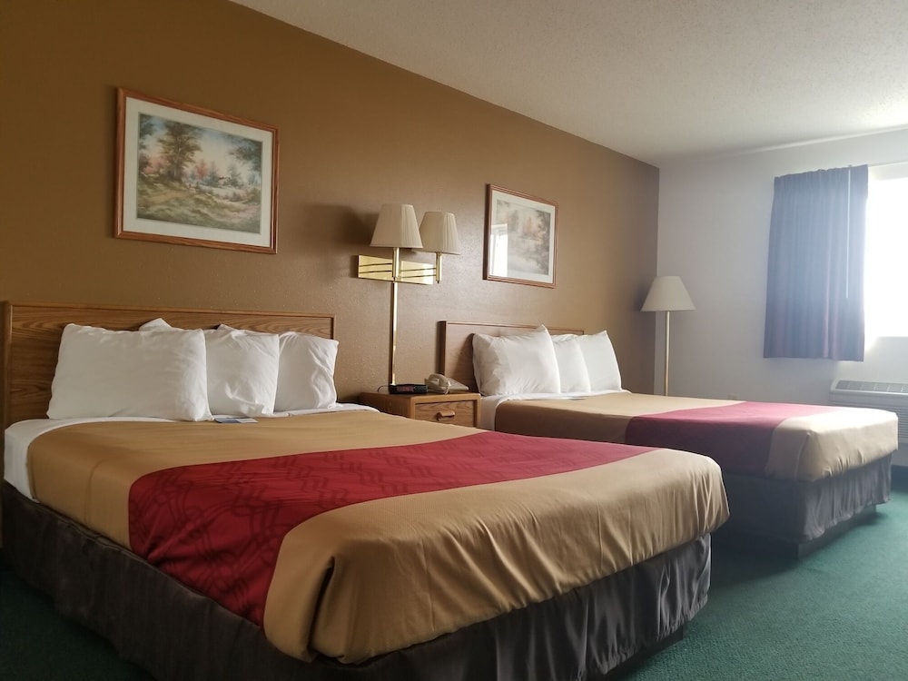 AmeriVu Inn and Suites-Stanley 13/47