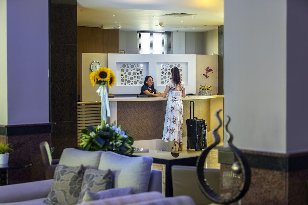 Pavlo Napa Beach Hotel 38/62